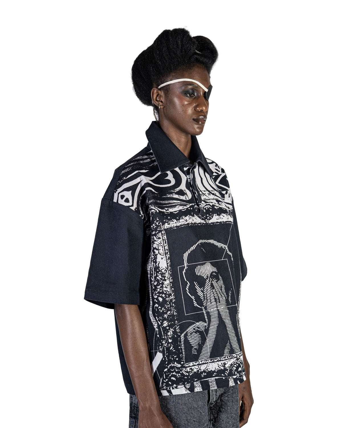MONOLITH PORTRAIT SHIRT