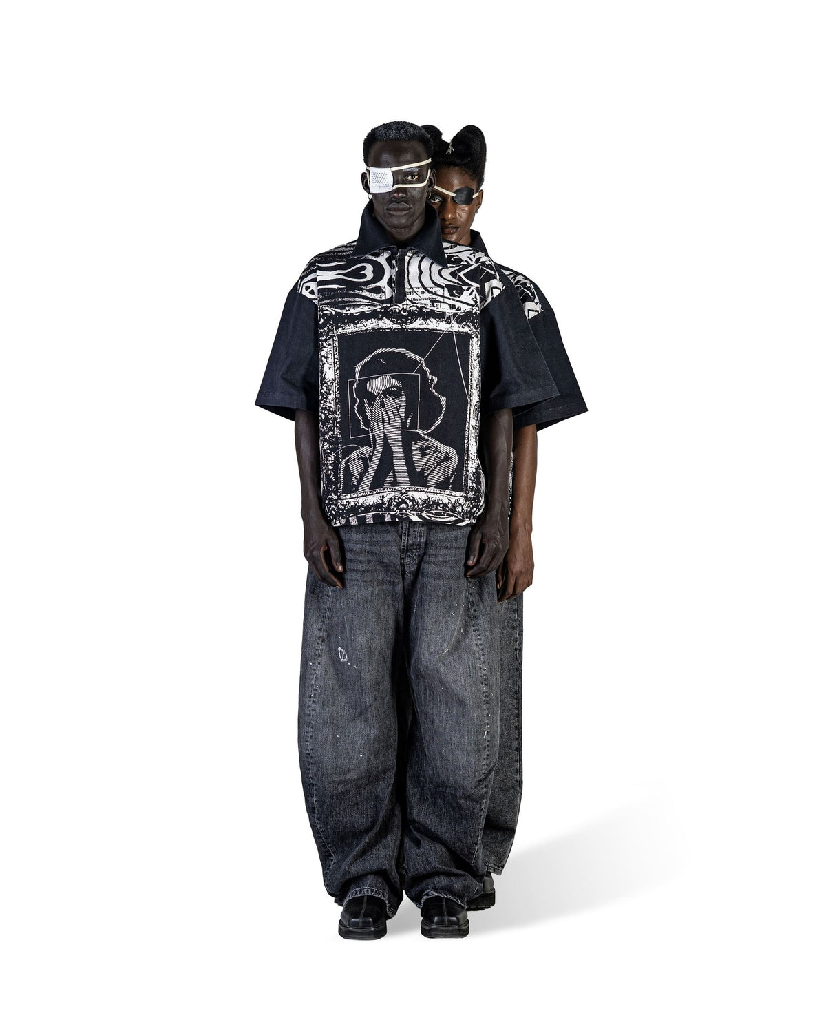 MONOLITH PORTRAIT SHIRT