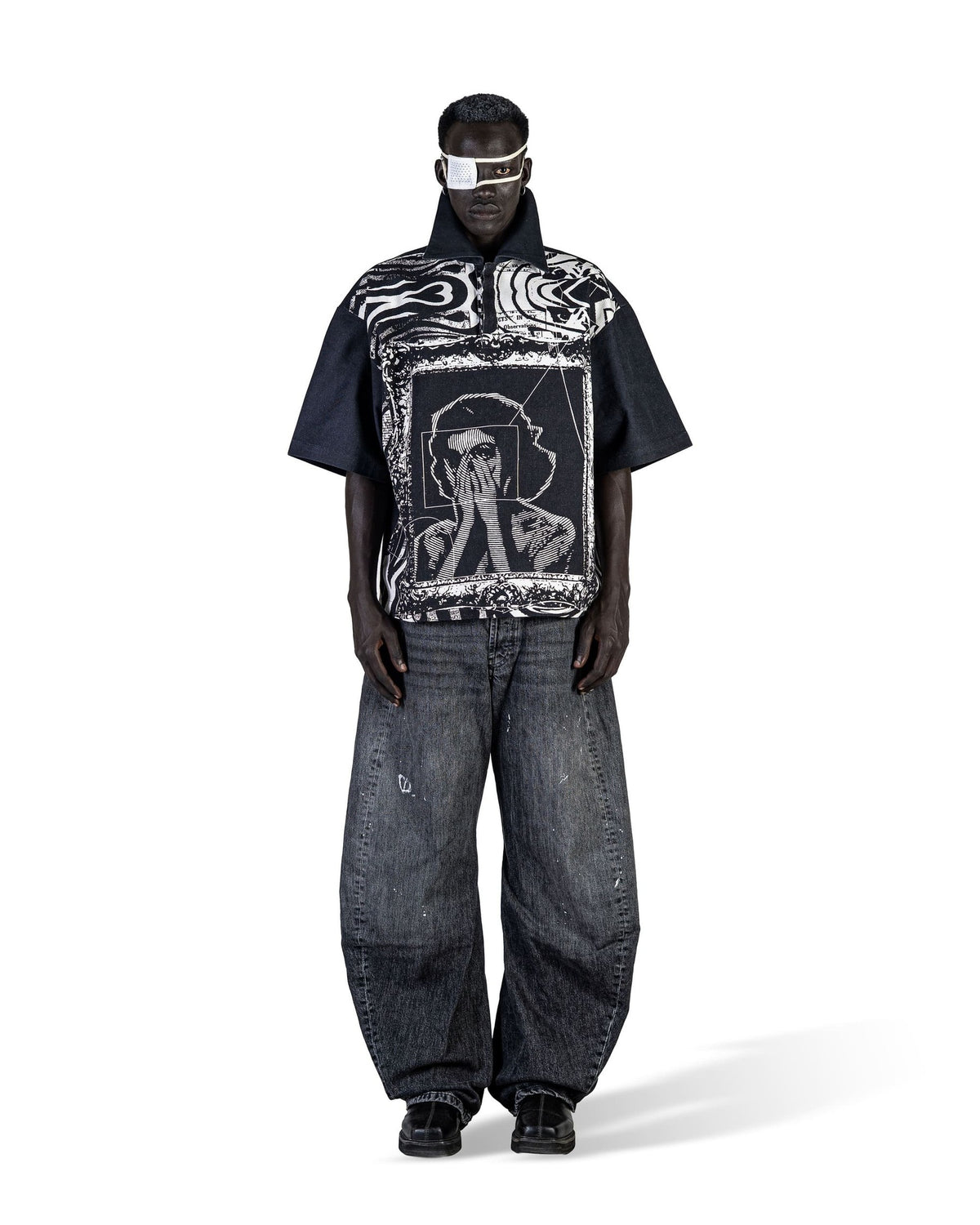 MONOLITH PORTRAIT SHIRT