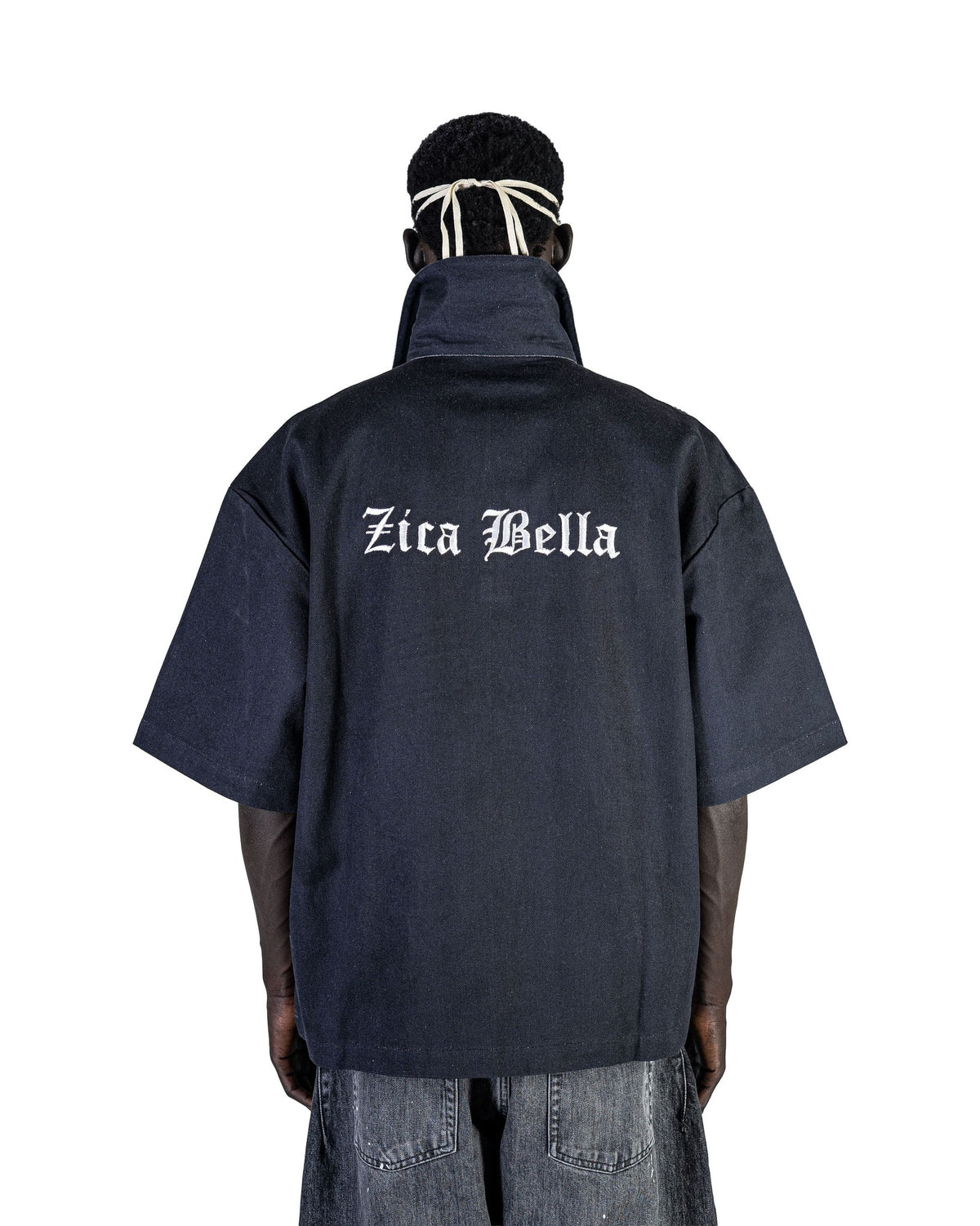 MONOLITH PORTRAIT SHIRT