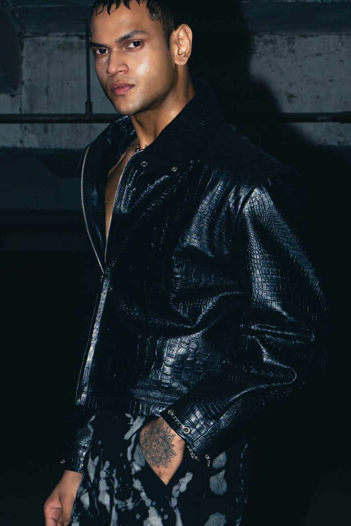 Luxury black jacket designed with a smart finish for a high fashion streetwear look