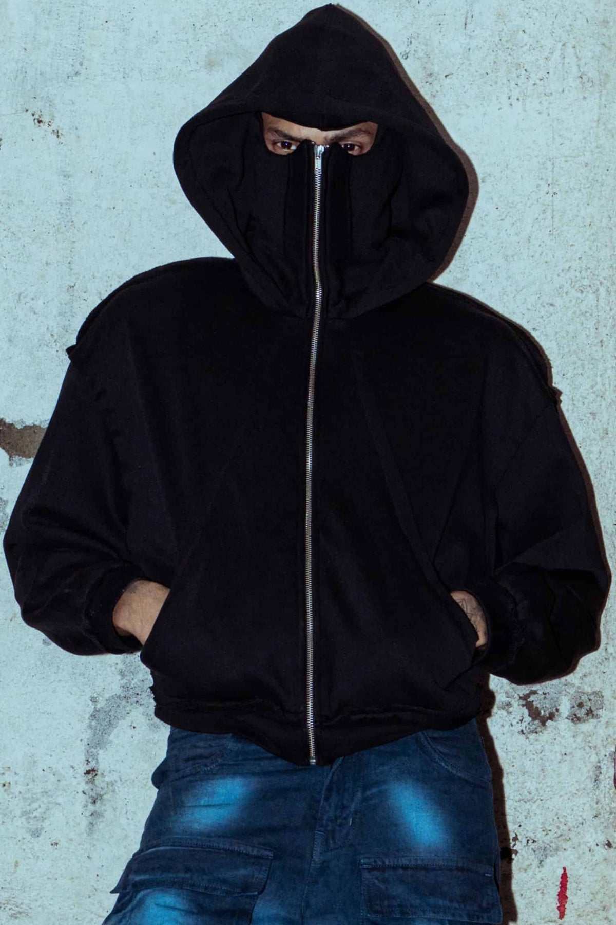Refined oversized black cotton Jacket with a relaxed fit, perfect for a premium streetwear look